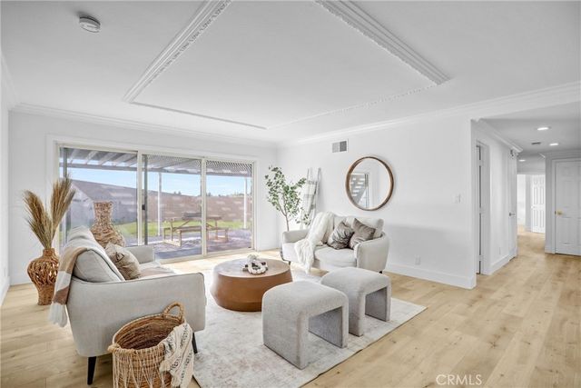 872 Huron, Claremont, CA 91711