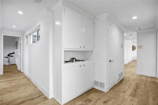 872 Huron, Claremont, CA 91711