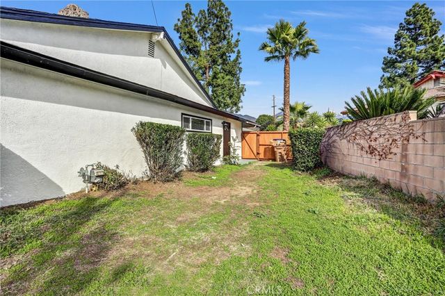 872 Huron, Claremont, CA 91711