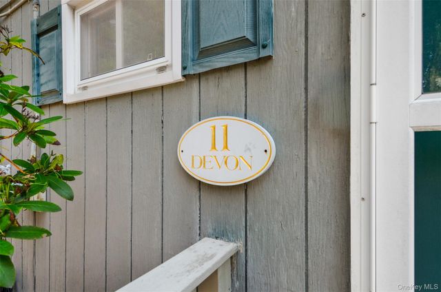 11 Devon Road, Amagansett, NY 11930