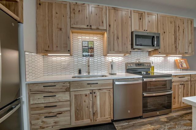 32 Corinthian Circle 302, Dillon, CO 80435