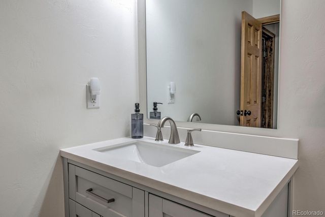 32 Corinthian Circle 302, Dillon, CO 80435