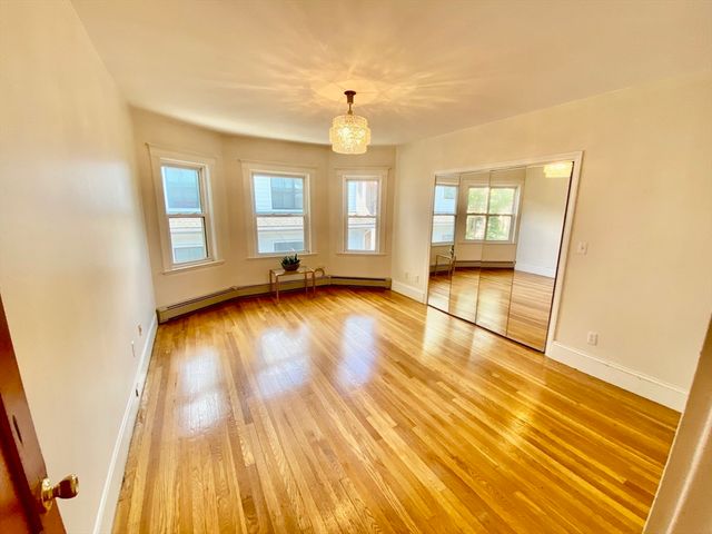 208 Rawson Road 3, Brookline, MA 02445