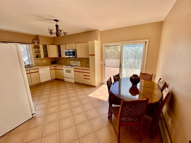 208 Rawson Road 3, Brookline, MA 02445