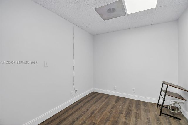 3801 N University Dr 313, Sunrise, FL 33351