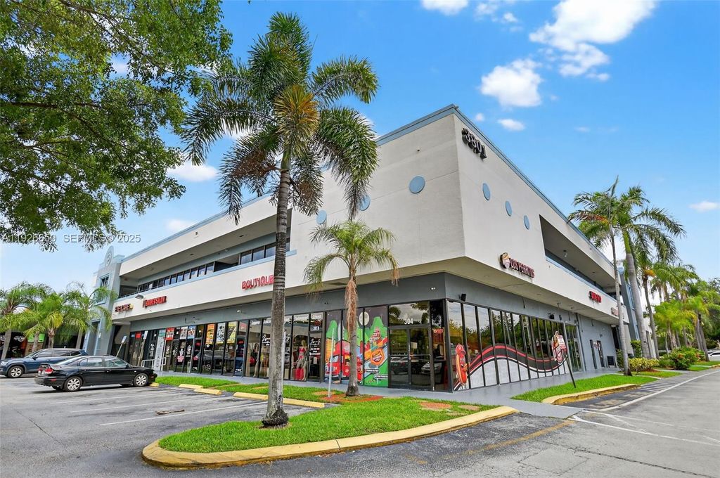3801 N University Dr 313, Sunrise, FL 33351