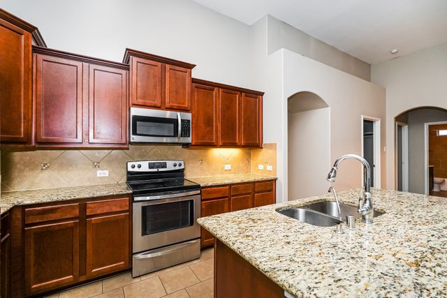 1820 Abby Creek Drive, Little Elm, TX 75068