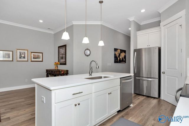 46 Pine Street NW, Huntsville, AL 35806