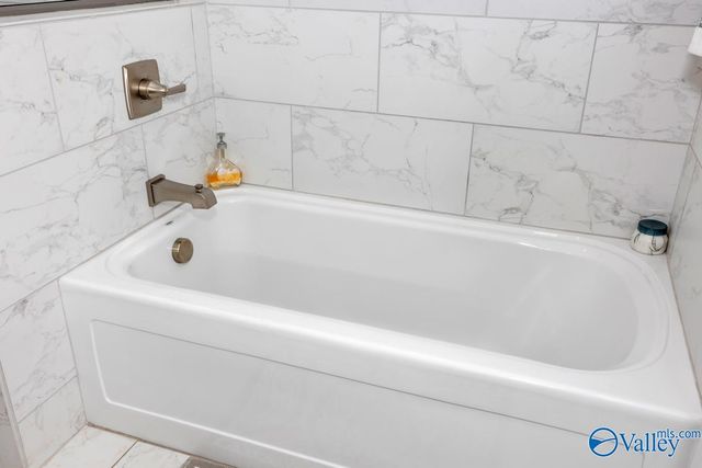 46 Pine Street NW, Huntsville, AL 35806