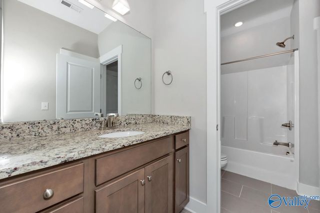 46 Pine Street NW, Huntsville, AL 35806