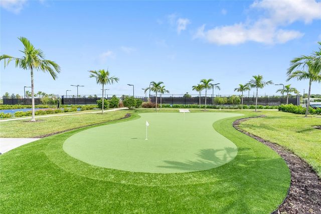 5335 WHITE SAND COVE, Bradenton, FL 34211