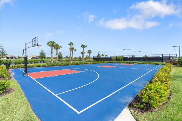 5335 WHITE SAND COVE, Bradenton, FL 34211