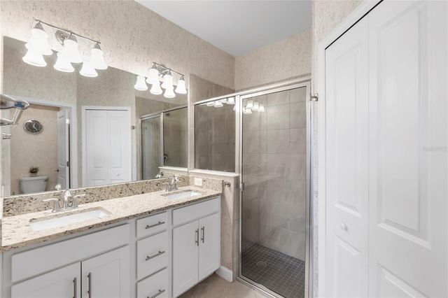 5335 WHITE SAND COVE, Bradenton, FL 34211