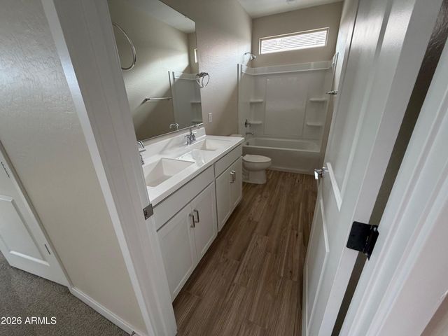 7064 E HAYRIDE Lane, San Tan Valley, AZ 85143