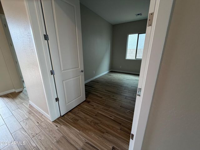 7064 E HAYRIDE Lane, San Tan Valley, AZ 85143