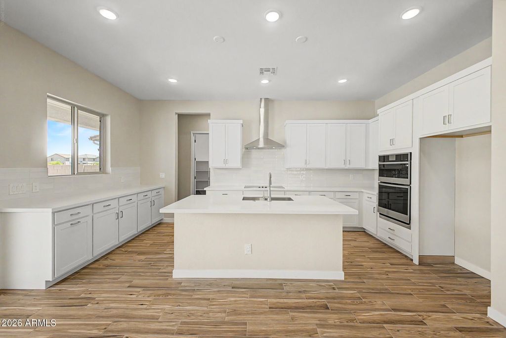 7064 E HAYRIDE Lane, San Tan Valley, AZ 85143 — photo 4