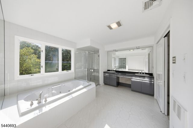 130 Pond School Rd, Wantage Twp., NJ 07461