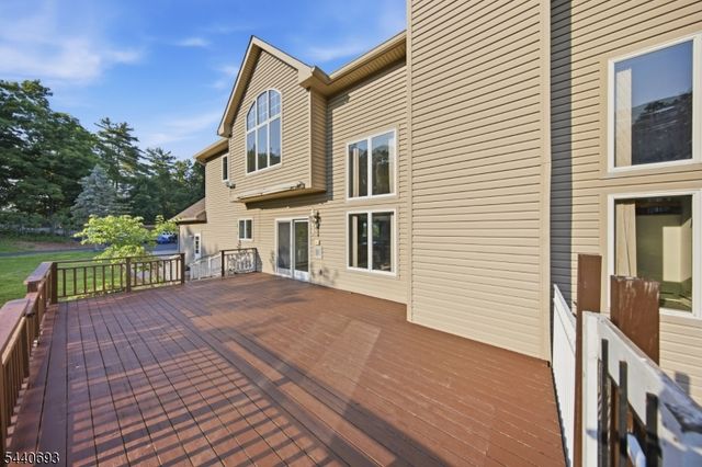 130 Pond School Rd, Wantage Twp., NJ 07461