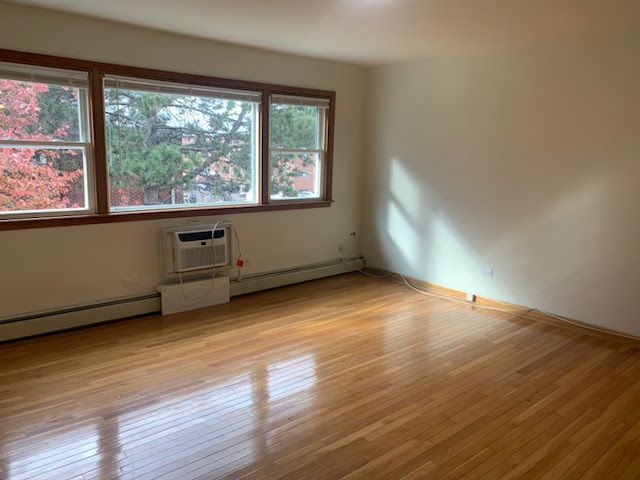 10122 Hartford Court 2A, Schiller Park, IL 60176