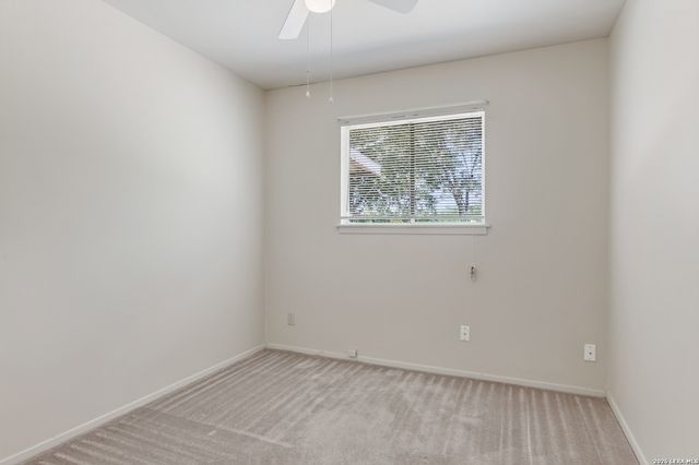 1037 VALLEY FORGE DR, Schertz, TX 78154