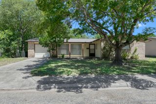 1037 VALLEY FORGE DR, Schertz, TX 78154