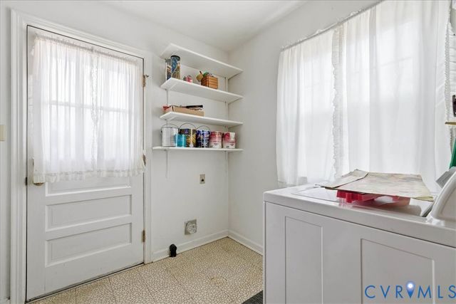 110 Birch Ave, Colonial Heights, VA 23834