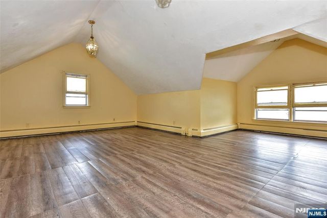 224 Romain Avenue, Pompton Lakes, NJ 07442