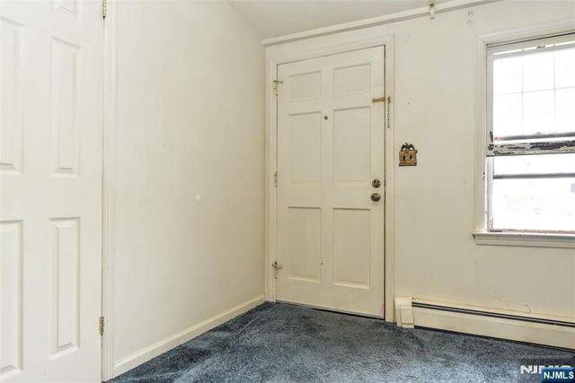 224 Romain Avenue, Pompton Lakes, NJ 07442