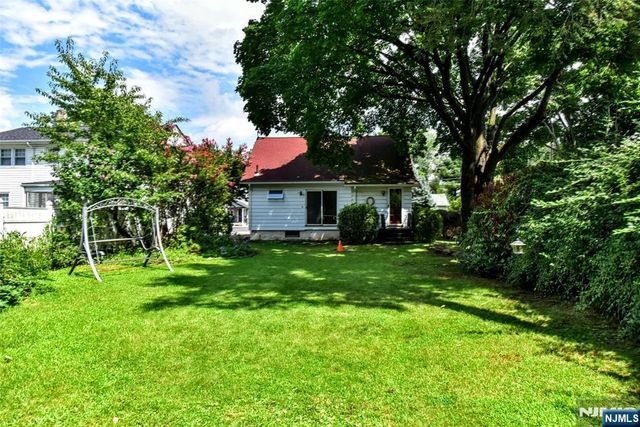 224 Romain Avenue, Pompton Lakes, NJ 07442
