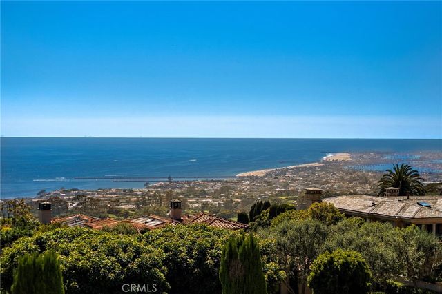 18 Sail Vista, Newport Coast, CA 92657