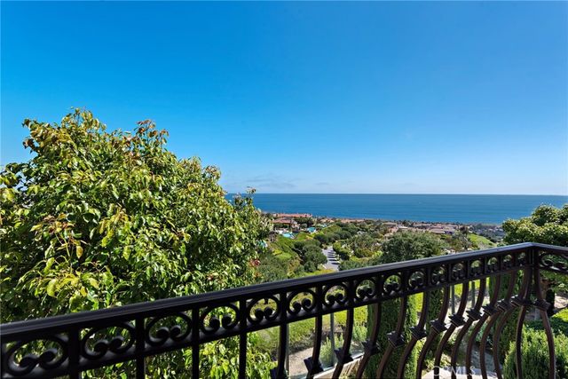 18 Sail Vista, Newport Coast, CA 92657