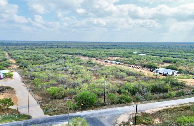 0000 CR 327 Lot 8, Jourdanton, TX 78026