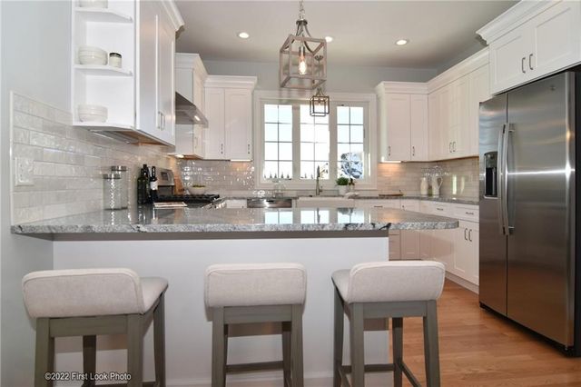 515 School Street, North Kingstown, RI 02852