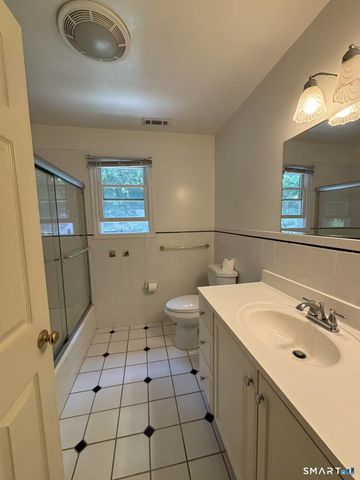 36 Nicholas Avenue, Greenwich, CT 06831