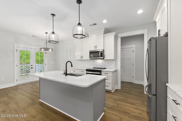 2406 Starling Lane, New Bern, NC 28562