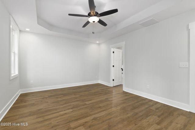 2406 Starling Lane, New Bern, NC 28562