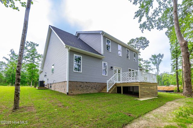 2406 Starling Lane, New Bern, NC 28562