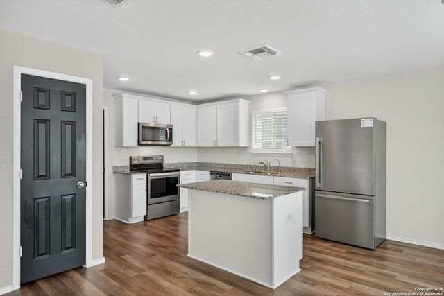 418 Russian Sage, New Braunfels, TX 78130