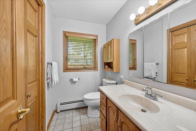 25397 W Comfort Drive, Wyoming, MN 55025