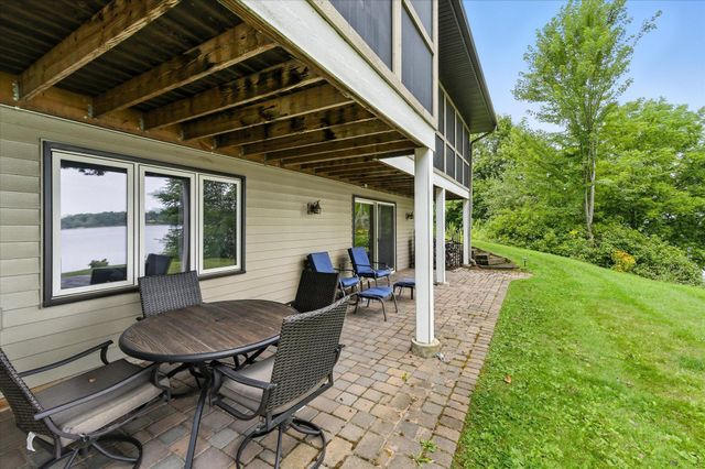 25397 W Comfort Drive, Wyoming, MN 55025