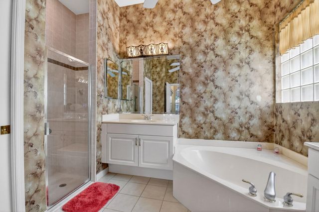 9848 Vedette Lane, Lake Worth, FL 33467