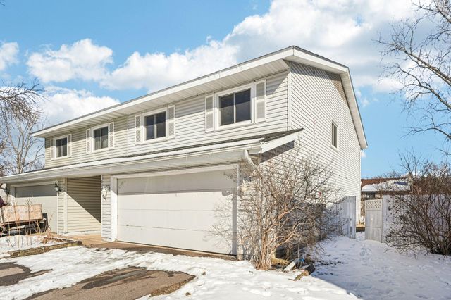 9205 29th Avenue N, New Hope, MN 55427