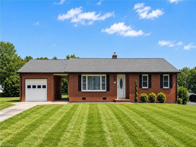 4678 Saints Delight Church Road, Kernersville, NC 27284
