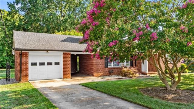 4678 Saints Delight Church Road, Kernersville, NC 27284
