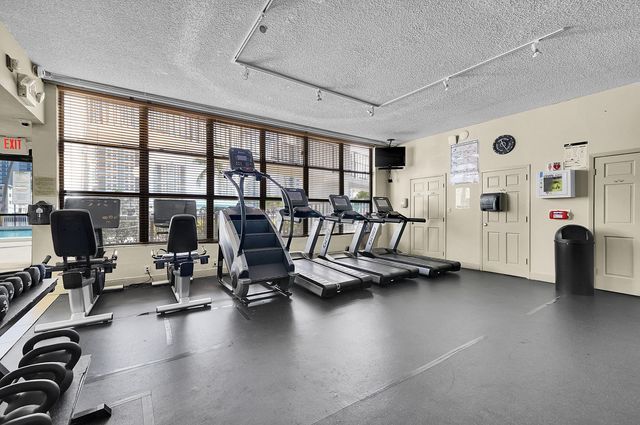 1000 Parkview Drive 306, Hallandale Beach, FL 33009