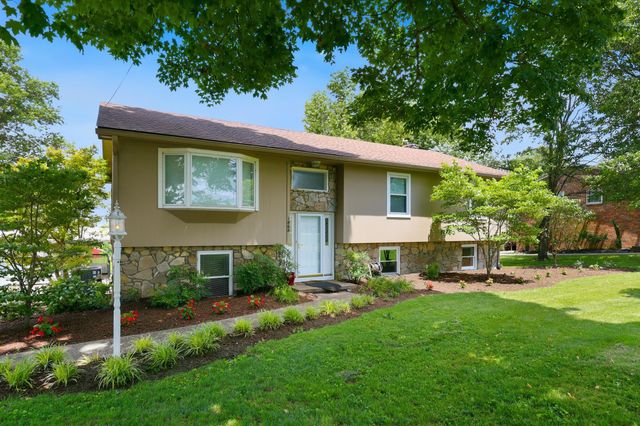 1868 Weisenberger Mill Road, Midway, KY 40347