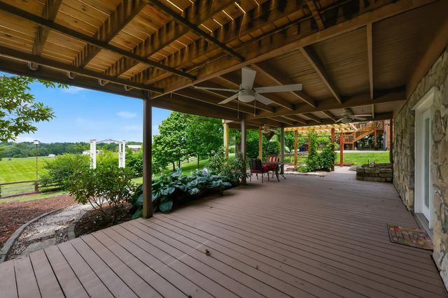 1868 Weisenberger Mill Road, Midway, KY 40347