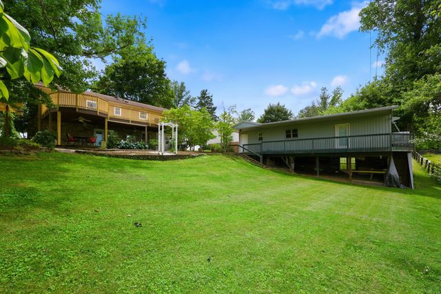 1868 Weisenberger Mill Road, Midway, KY 40347
