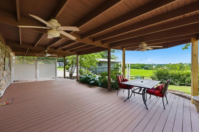 1868 Weisenberger Mill Road, Midway, KY 40347