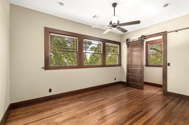 1090 Lamonte Lane, Houston, TX 77018
